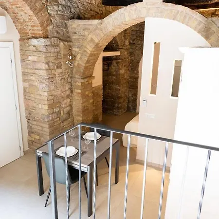 아파트 Loft Rustico In Centro Storico *