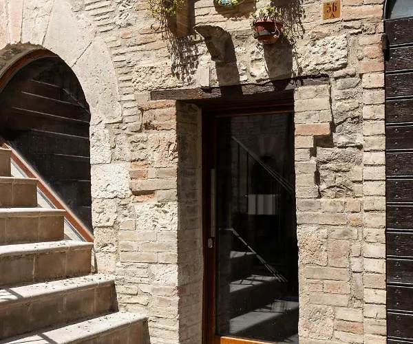 Apartamento Loft Rustico In Centro Storico